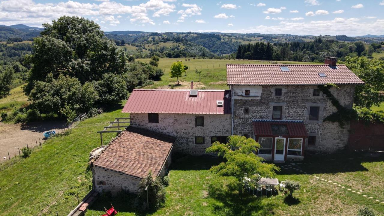 Bed and Breakfast Domaine Du Coq En Pat à Augerolles Extérieur photo